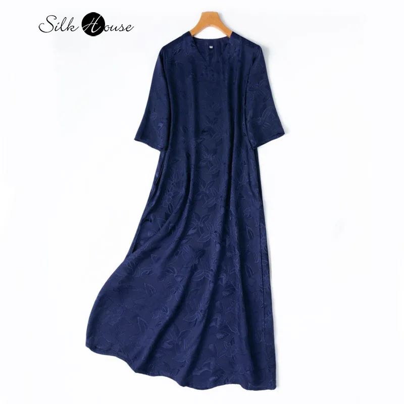 2025 Women's Fashion Summer New 100% Natural Mulberry Silk Jacquard Satin V-neck Three-quarters Sleeve Straight Tube Loose Dress
2025 Women's Fashion Summer New 100% Natural Mulberry Silk Jacquard Satin V-neck Three-quarters Sleeve Straight Tube Loose Dress