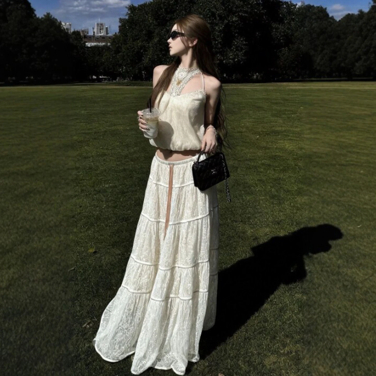 Summer Soft Style Cute Strap Top Half Skirt Two-Piece Set OOTD Matching Women's Fashion Cotton round Neck No Sleeve Dress
Summer Soft Style Cute Strap Top Half Skirt Two-Piece Set OOTD Matching Women's Fashion Cotton round Neck No Sleeve Dress