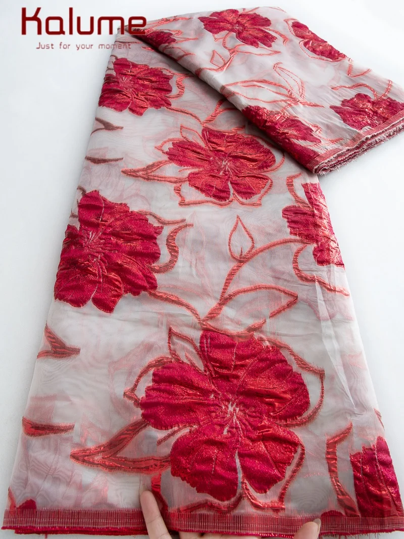 Kalume 2025 африканская парчовая кружевная ткань высокого качества жаккардовая тюлевая кружевная ткань красивая позолоченная ткань для праздничного платья F4471 
Kalume 2025 африканская парчовая кружевная ткань высокого качества жаккардовая тюлевая кружевная ткань красивая позолоченная ткань для праздничного платья F4471