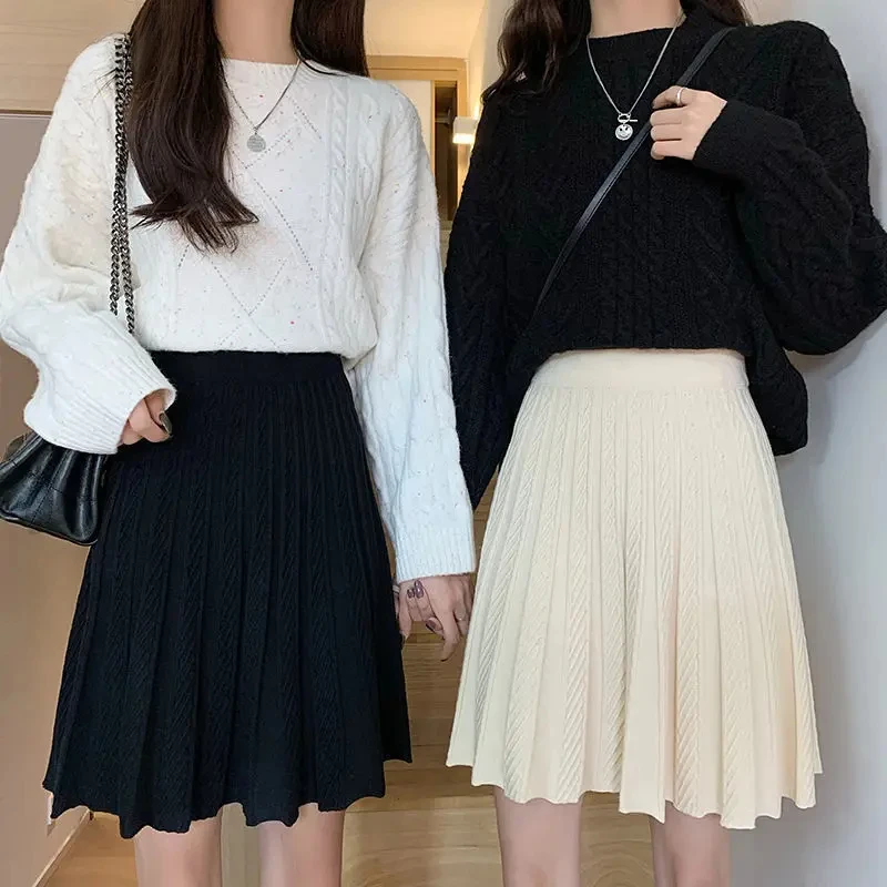 2025 Knitted Pleated Skirts Spring Women Above Knee Solid Casual All-match College Jupe Femme Korean Style High Waist Elegant
2025 Knitted Pleated Skirts Spring Women Above Knee Solid Casual All-match College Jupe Femme Korean Style High Waist Elegant