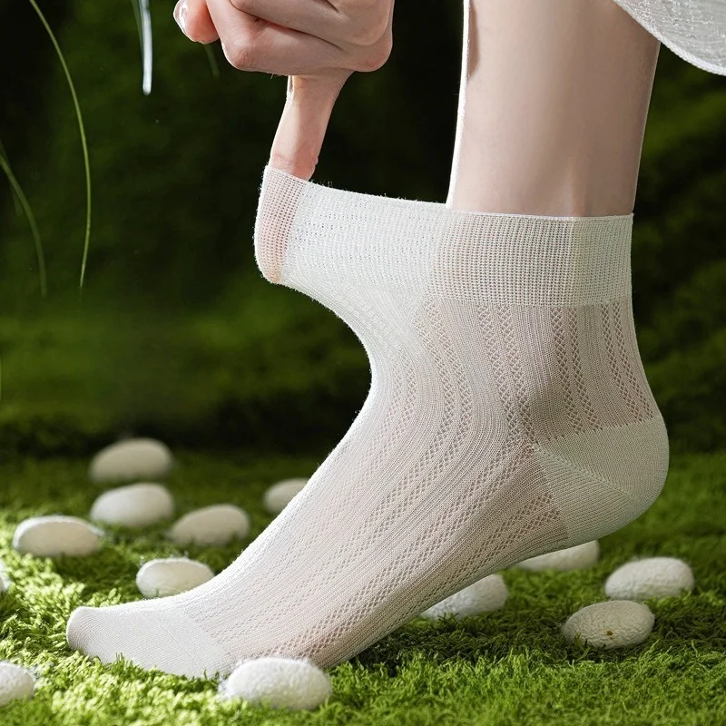 8 Pairs Thin Simple Breathable Pure-colored Women's Spring and Summer Mesh Socks Black White Socks Ankle Socks Woman Wholesale
8 Pairs Thin Simple Breathable Pure-colored Women's Spring and Summer Mesh Socks Black White Socks Ankle Socks Woman Wholesale