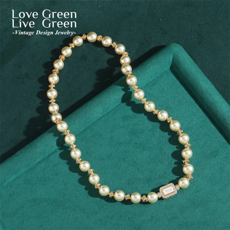 Винтажное ожерелье золотого цвета со стразами и жемчужной цепочкой, циркониевое колье-воротник для женщин, антикварные ювелирные аксессуары, свадебные роскошные аксессуары
Винтажное ожерелье золотого цвета со стразами и жемчужной цепочкой, циркониевое колье-воротник для женщин, антикварные ювелирные аксессуары, свадебные роскошные аксессуары