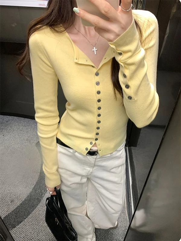 Korean Style Slim Fit Long Sleeve Knitted Open Cardigan Women's Early Autumn New Style Thin Outerwear Top Soft Polyester Fabric
Korean Style Slim Fit Long Sleeve Knitted Open Cardigan Women's Early Autumn New Style Thin Outerwear Top Soft Polyester Fabric