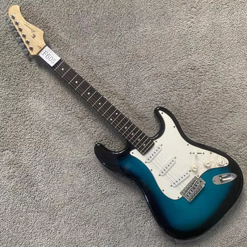 F605 Genuine Summco Electric Guitar Blue Color SSS Pickups 22 Frets Righty for Beginner Stock items Speical Sales
F605 Genuine Summco Electric Guitar Blue Color SSS Pickups 22 Frets Righty for Beginner Stock items Speical Sales