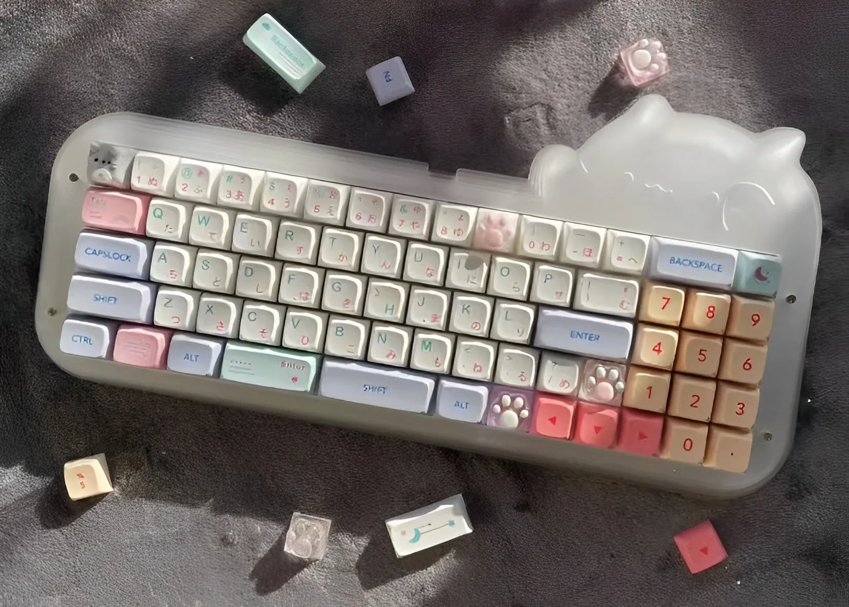 ECHOME 69Keys Acrylic Stacking Mechanical Keyboard Wired RGB Backlight Hot-swap Customized Cute Cat Model Gaming Keyboard Kit
ECHOME 69Keys Acrylic Stacking Mechanical Keyboard Wired RGB Backlight Hot-swap Customized Cute Cat Model Gaming Keyboard Kit
