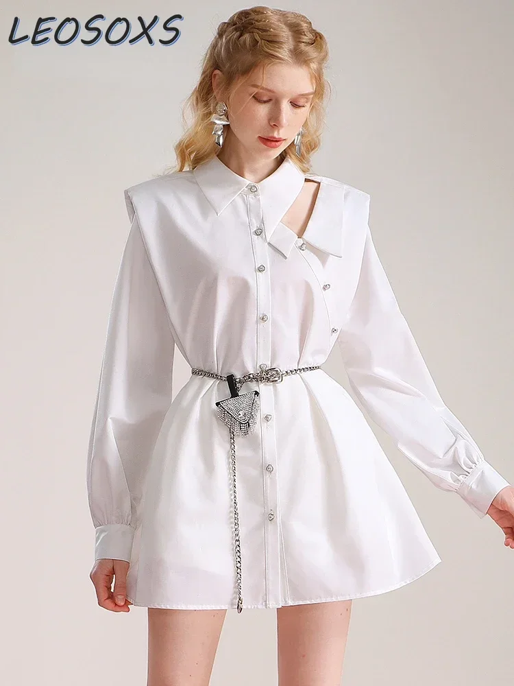 2023 New Personality Hollow Out Elegant Graceful Padded Shoulder Dress Design Sense Single-breasted White Cotton Shirt Dress
2023 New Personality Hollow Out Elegant Graceful Padded Shoulder Dress Design Sense Single-breasted White Cotton Shirt Dress