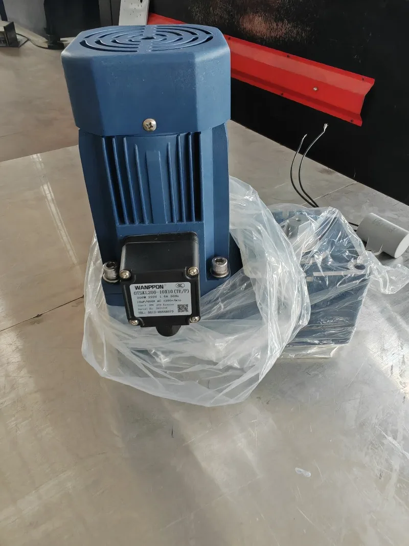Reduction Motor Specially for Snow Machine, Spare Parts Reducer Gears,Commercial Ice Cream Machine Parts
Reduction Motor Specially for Snow Machine, Spare Parts Reducer Gears,Commercial Ice Cream Machine Parts