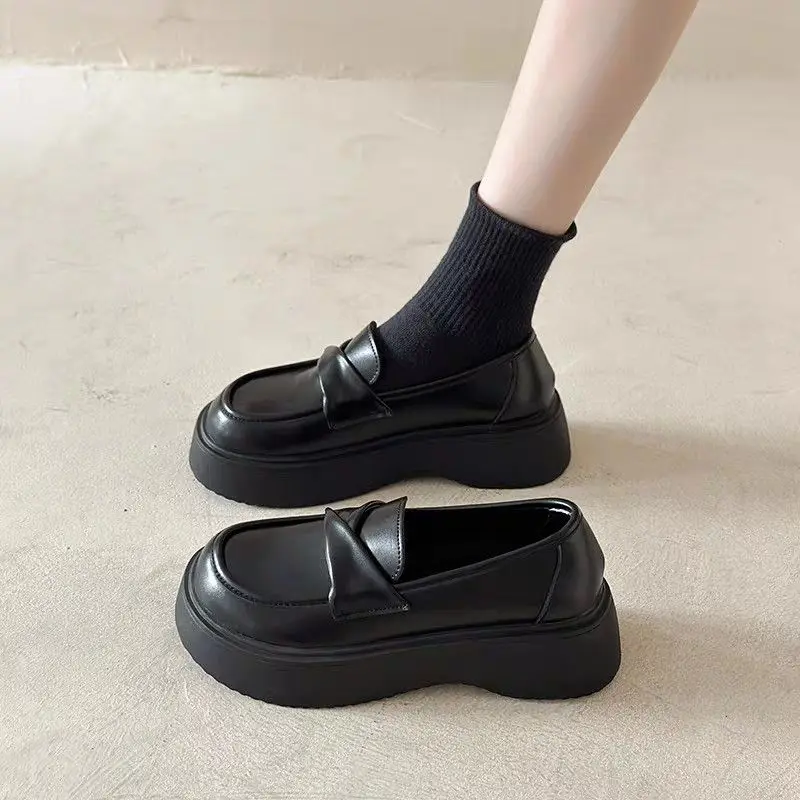 Women's Fashion Platform Loafer Slip-On Shoes Black Leather British Style for 2026 Spring Autumn New Trendy Bestseller
Women's Fashion Platform Loafer Slip-On Shoes Black Leather British Style for 2026 Spring Autumn New Trendy Bestseller