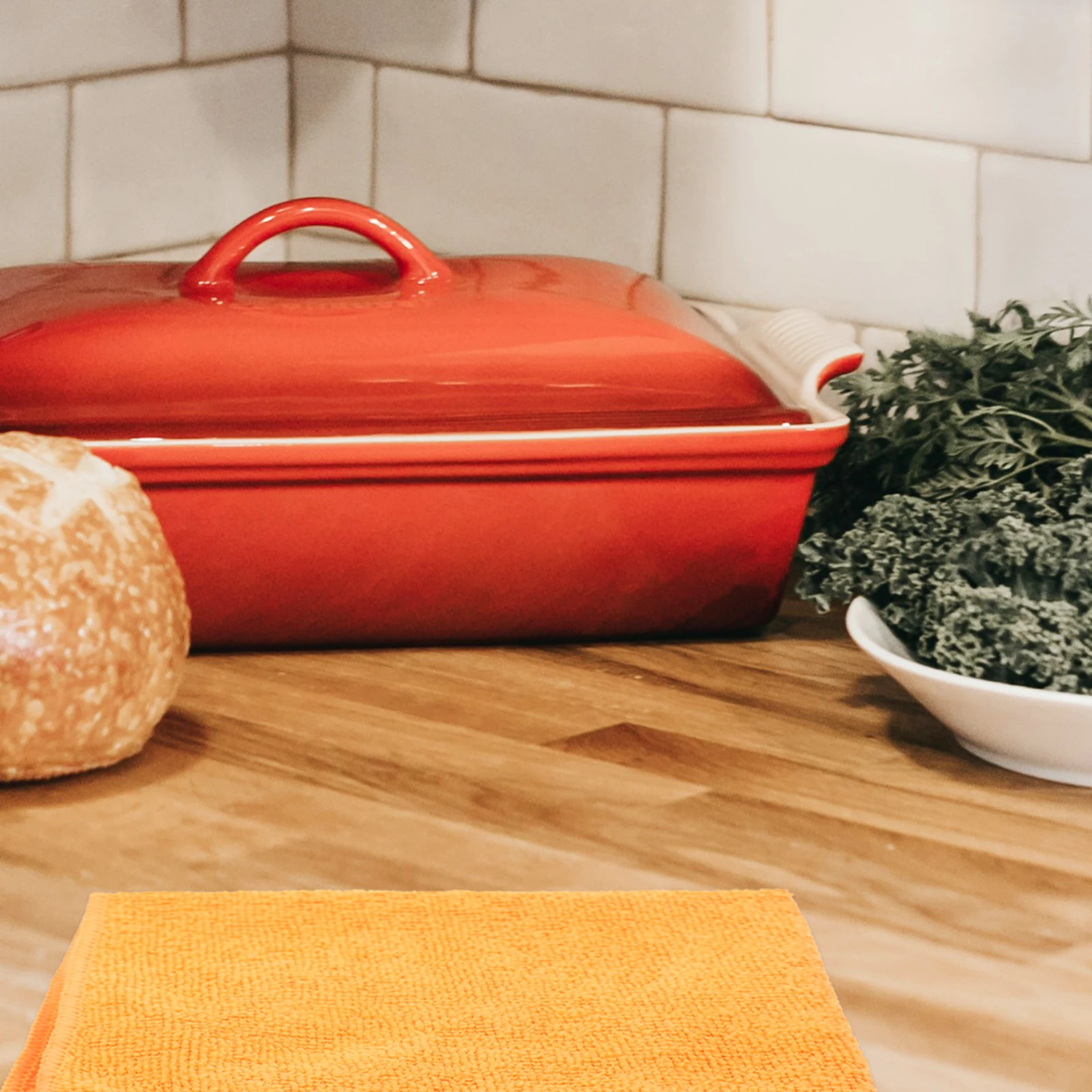 Microfiber Cleaning Cloth Water Absorbing Kitchen Duster Red 30x30cm Car Washing Table Towel Household Auto Polishing
Microfiber Cleaning Cloth Water Absorbing Kitchen Duster Red 30x30cm Car Washing Table Towel Household Auto Polishing