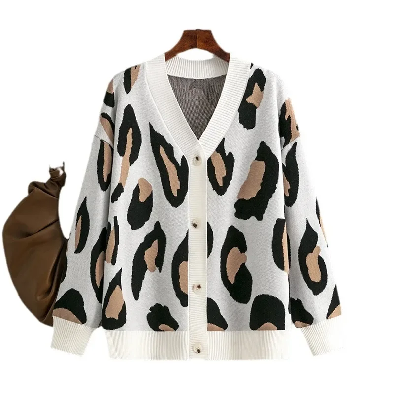 2024 Women's Colorful Leopard Jacquard Cardigan Sweater Fall Winter Fashion Loose Sweater
2024 Women's Colorful Leopard Jacquard Cardigan Sweater Fall Winter Fashion Loose Sweater