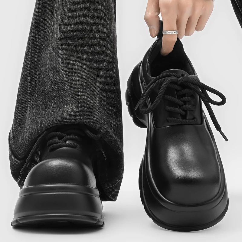 Men Spring Autumn Fashion Round Head Thick Bottom New High End Anti Slip Casual Derby Shoes for Daily Commuting
Men Spring Autumn Fashion Round Head Thick Bottom New High End Anti Slip Casual Derby Shoes for Daily Commuting