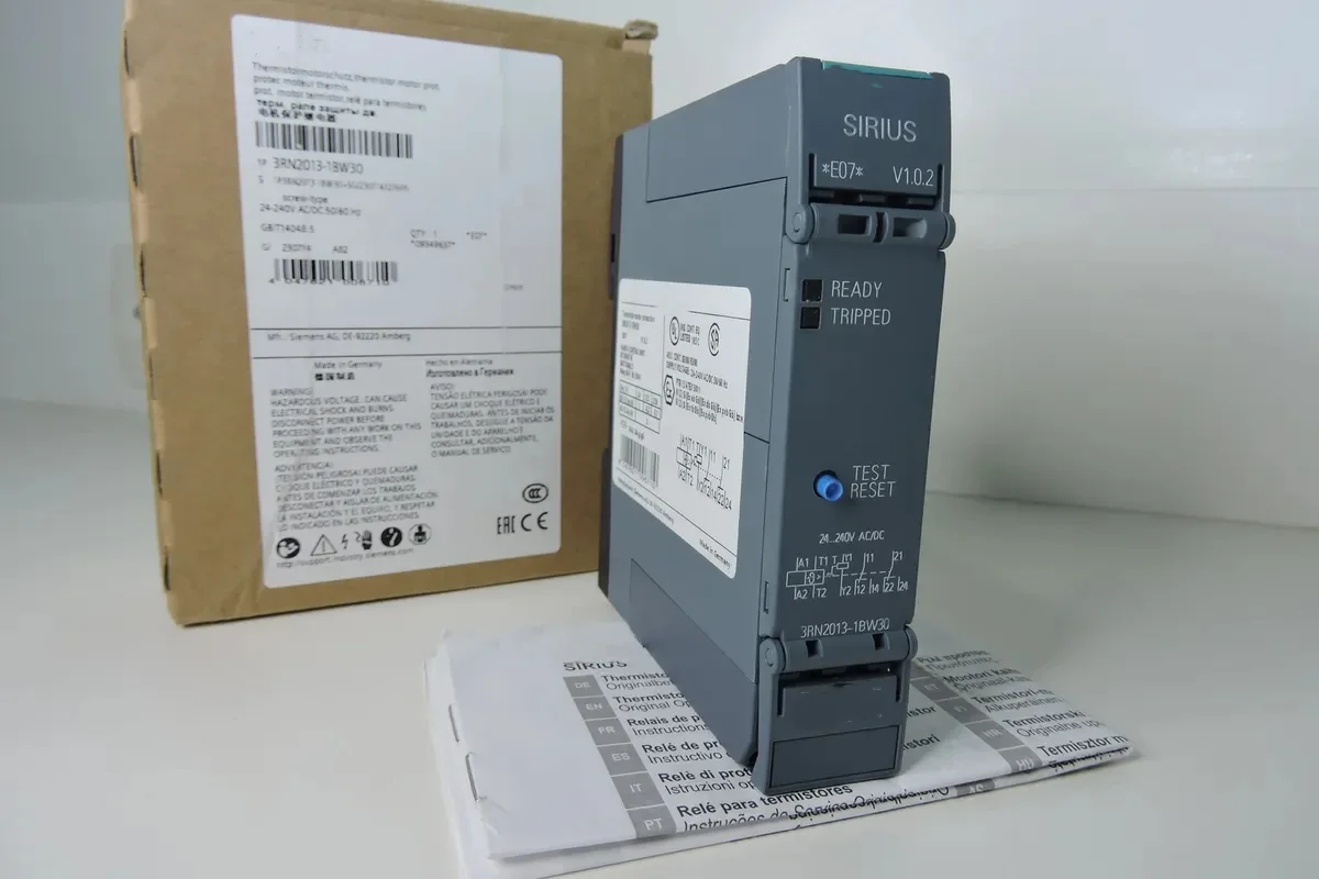 3RN2013-1BW30 3RN20131BW30 Thermistor motor protection relay Standard evaluation unit 22.5mm enclosure screw terminal 2 change
3RN2013-1BW30 3RN20131BW30 Thermistor motor protection relay Standard evaluation unit 22.5mm enclosure screw terminal 2 change
