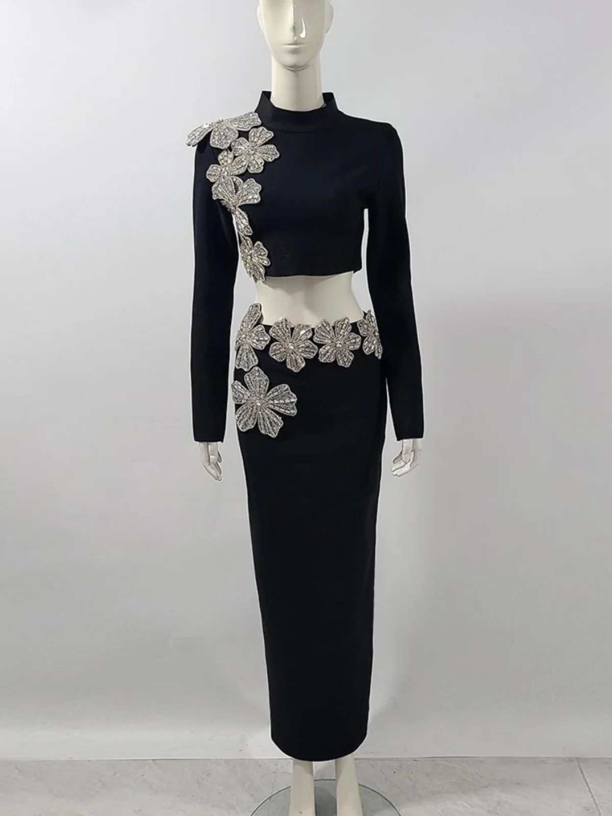 Faionable Diamond Embedded Long Sve ort Length Women's Top Skirt Set Two Piece Set High Collar Evening Gown
Faionable Diamond Embedded Long Sve ort Length Women's Top Skirt Set Two Piece Set High Collar Evening Gown