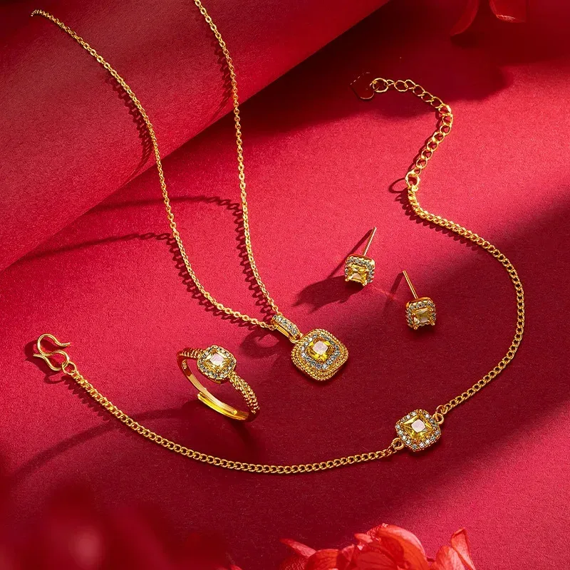 Women's Light Luxury Flash Small Candy 18K Real Gold Yellow Diamond Necklace Bracelet Ring EarnailHigh Grade Feeling Candy
Women's Light Luxury Flash Small Candy 18K Real Gold Yellow Diamond Necklace Bracelet Ring EarnailHigh Grade Feeling Candy