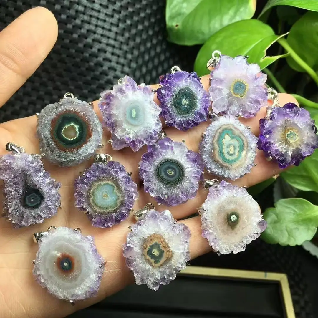 Unit One Piece 925 Silver Natural Amethyst Crystal Flower Silce Pendant For Gift
Unit One Piece 925 Silver Natural Amethyst Crystal Flower Silce Pendant For Gift