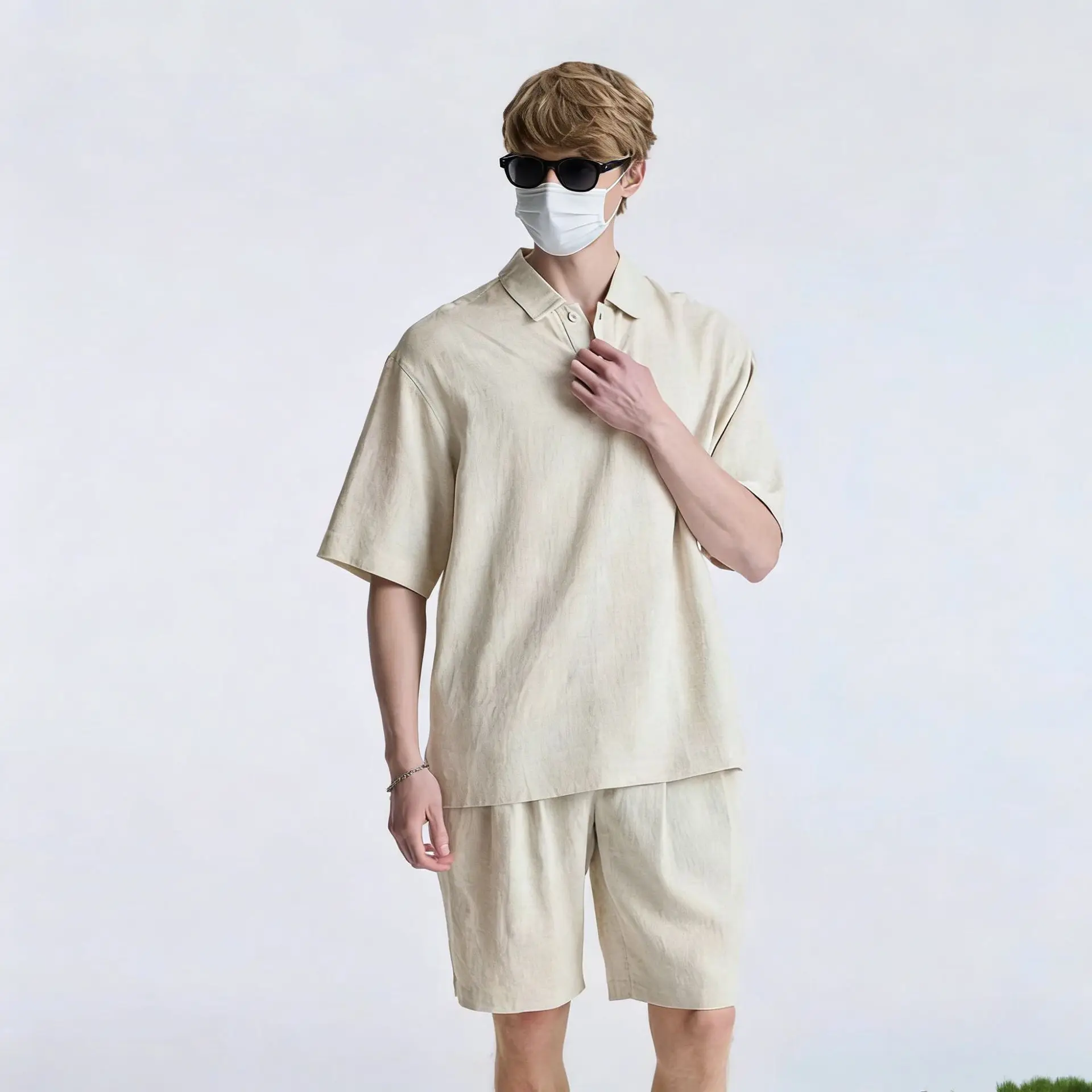 2026 Summer Men's New Fashionable Solid Color Comfortable Casual Versatile Old Money Style T-shirt Shorts Set
2026 Summer Men's New Fashionable Solid Color Comfortable Casual Versatile Old Money Style T-shirt Shorts Set