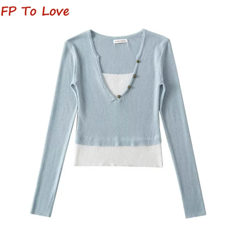 Color Collision Splicing Fake Two Piece V-Neck Knitted Long Sleeve Bottom Shirt Women's Inner Short Slim Top
Color Collision Splicing Fake Two Piece V-Neck Knitted Long Sleeve Bottom Shirt Women's Inner Short Slim Top