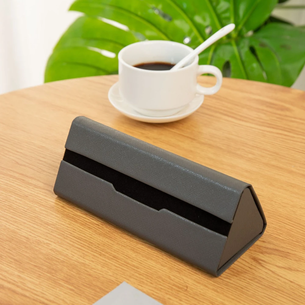 Eyewear Case Stylish Storage Box Sunglasses Case Lightweight Glasses Case For Everyday Use Travel Outdoor
Eyewear Case Stylish Storage Box Sunglasses Case Lightweight Glasses Case For Everyday Use Travel Outdoor