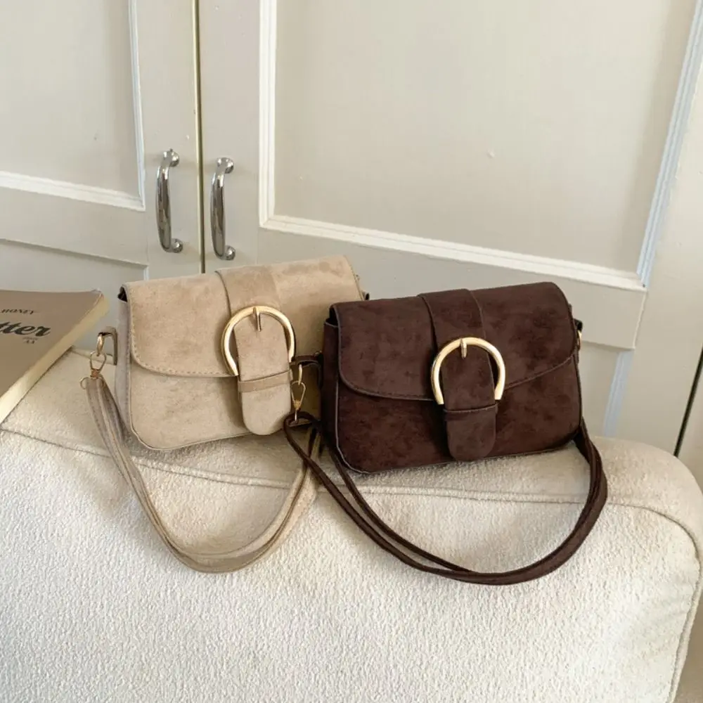 Creative Frosted Texture Shoulder Bag PU Lightweight Small Square Bag Large Capacity Crossbody Bag For Girls and Women
Creative Frosted Texture Shoulder Bag PU Lightweight Small Square Bag Large Capacity Crossbody Bag For Girls and Women