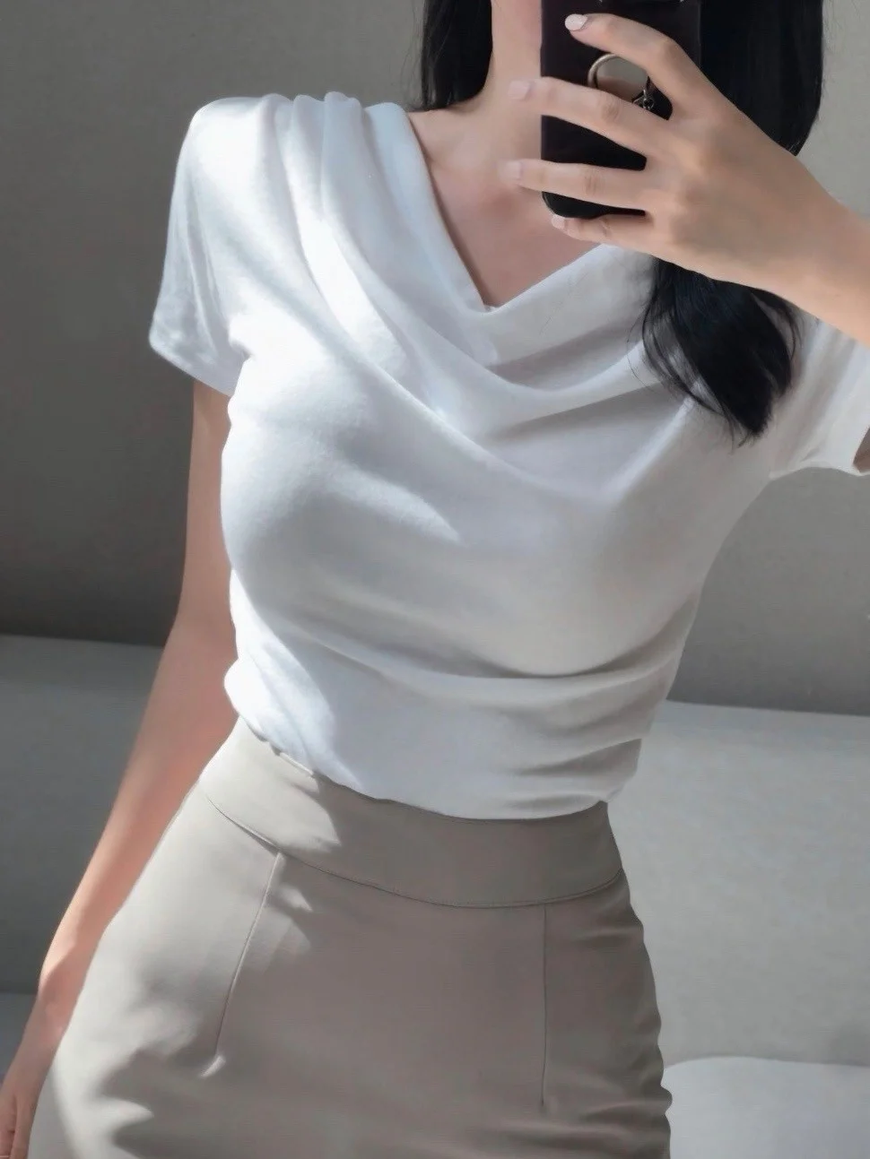 Korean Style Short Sleeve T-Shirt Women's Slim Fit Shoulder Bared Base Shirt Simple Versatile Slimming Top Skin-friendly Brea...
Korean Style Short Sleeve T-Shirt Women's Slim Fit Shoulder Bared Base Shirt Simple Versatile Slimming Top Skin-friendly Brea...
