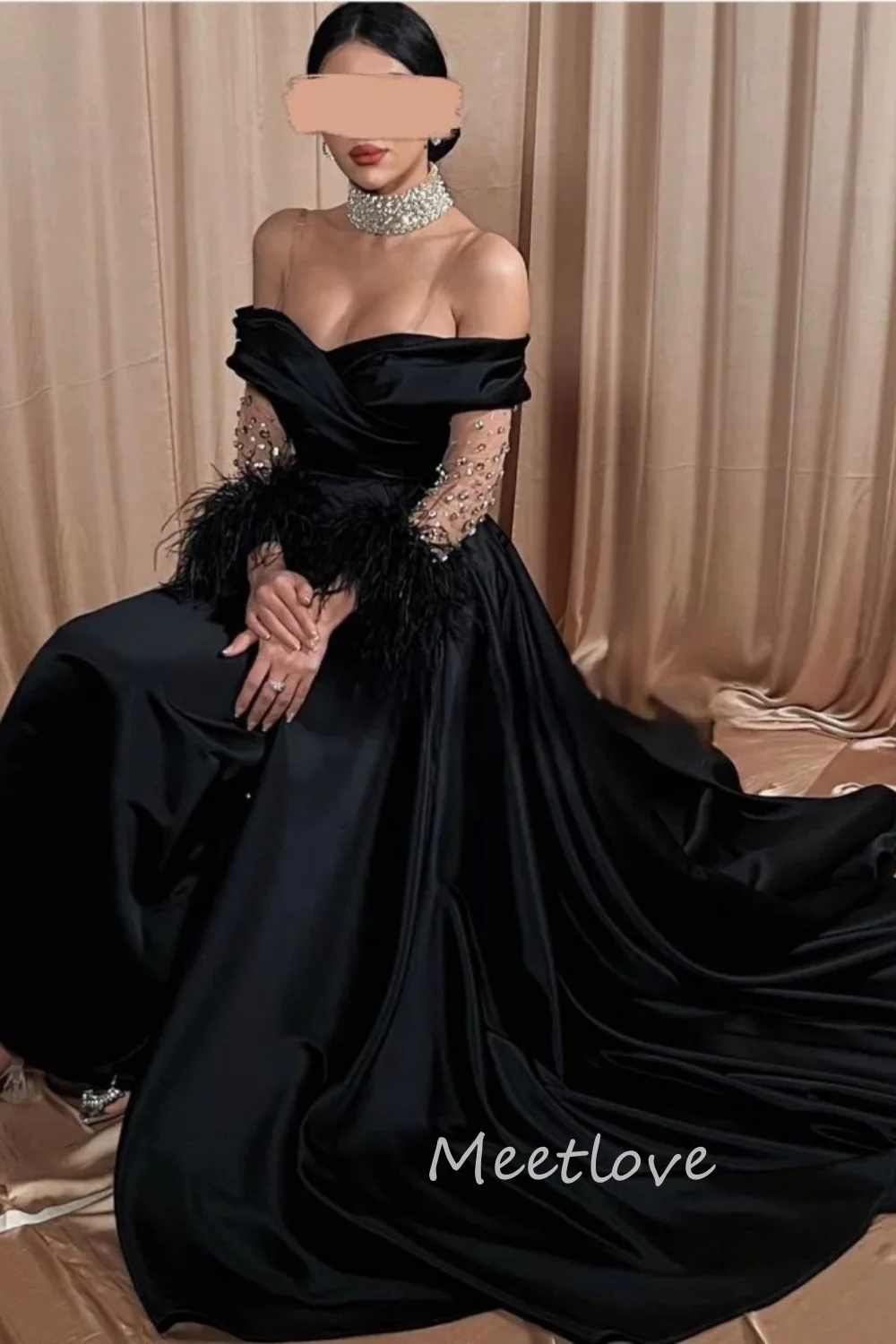 Meetlove 2024 Customized A-Line Off Shoulder Long Sleeves Beaded Black Floor Length Elegant Saudi Formal Prom Dress Luxury Eveni
Meetlove 2024 Customized A-Line Off Shoulder Long Sleeves Beaded Black Floor Length Elegant Saudi Formal Prom Dress Luxury Eveni