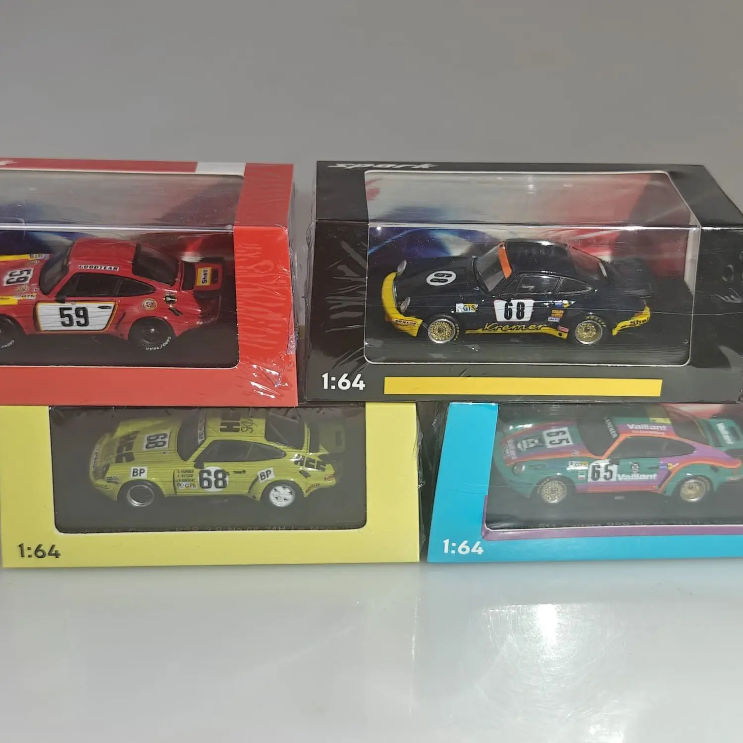 Spark 1/64 Porsche 911 Carrera RSR 68 1975 24-hour Le Mans Die-cast Car Model
Spark 1/64 Porsche 911 Carrera RSR 68 1975 24-hour Le Mans Die-cast Car Model