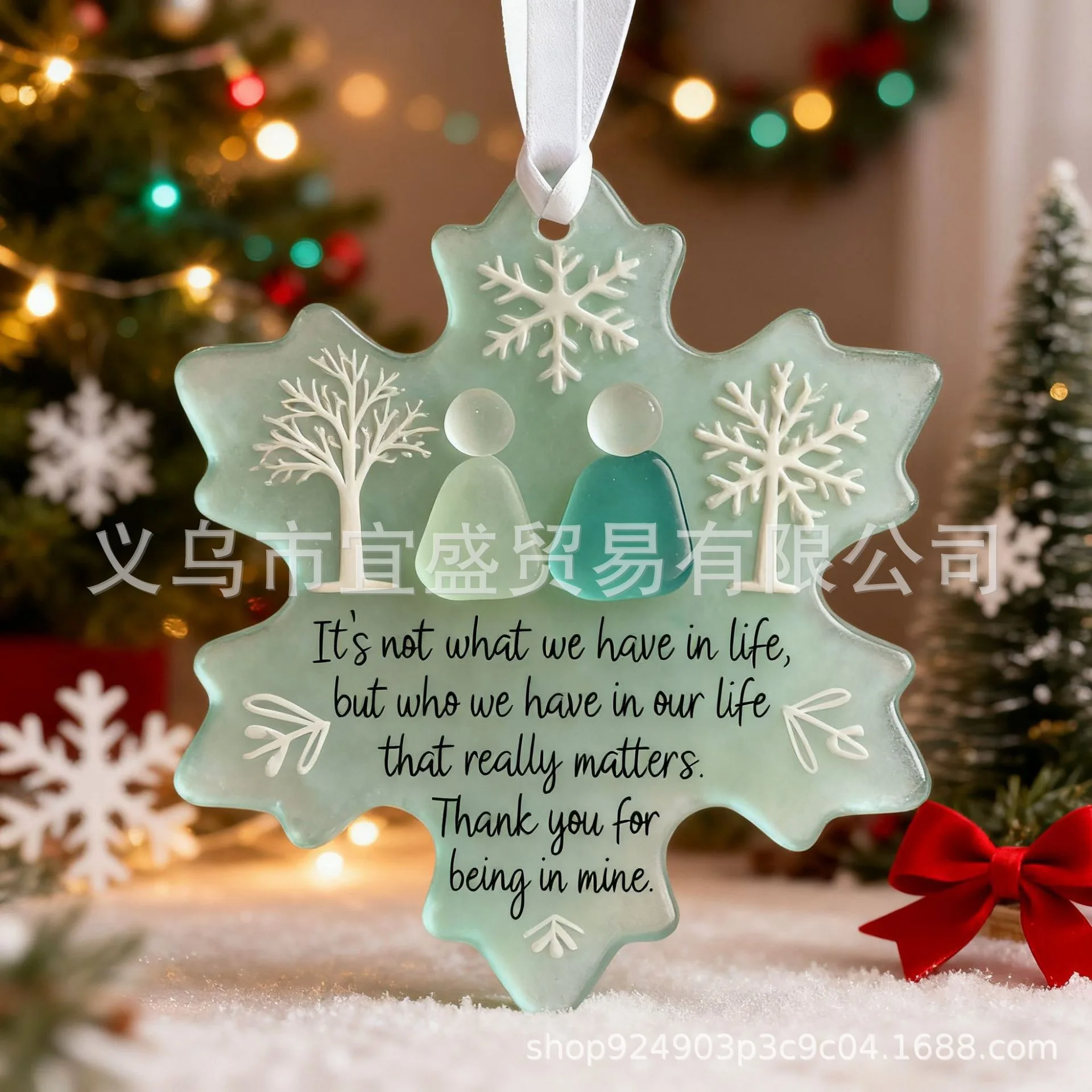 3D Snowflake Christmas Tree Ornament - Transparent Resin Hanging Decoration, Dimensional Winter Holiday Decor, Tree Accessory
3D Snowflake Christmas Tree Ornament - Transparent Resin Hanging Decoration, Dimensional Winter Holiday Decor, Tree Accessory