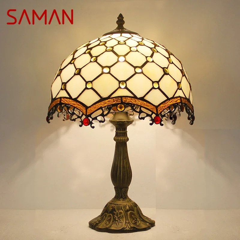 Настольная лампа SAMAN Tiffany, светодиодная роскошная креативная лампа для гостиной, кабинета, спальни, прикроватная лампа, вилла, отель, цветное стекло, настольный светильник
Настольная лампа SAMAN Tiffany, светодиодная роскошная креативная лампа для гостиной, кабинета, спальни, прикроватная лампа, вилла, отель, цветное стекло, настольный светильник