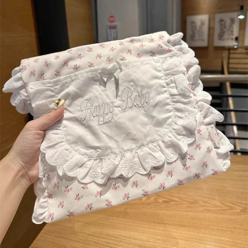 kawaii sanrio Japanese cute cartoon lace edge small floral storage bag auntie towel pack travel underwear panties package bag
kawaii sanrio Japanese cute cartoon lace edge small floral storage bag auntie towel pack travel underwear panties package bag