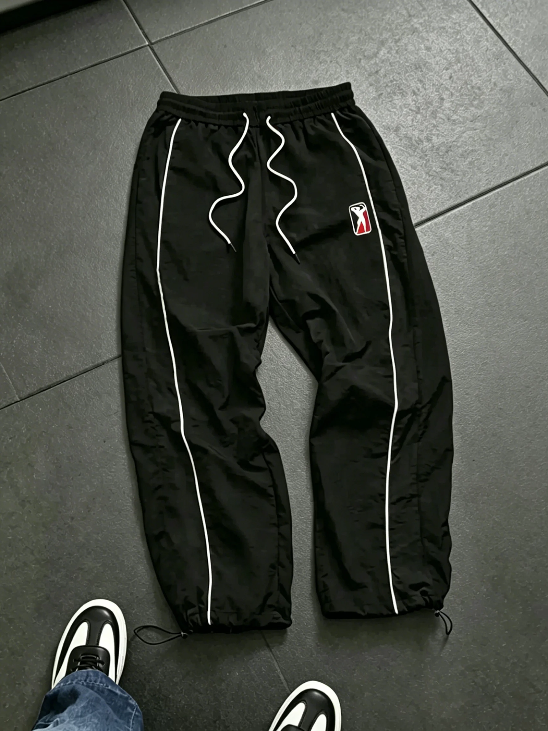 Men's Casual Pants, 4 Colors Available, Basketball Print Elastic Waist Drawstring Joggers for Spring Summer Gym
Men's Casual Pants, 4 Colors Available, Basketball Print Elastic Waist Drawstring Joggers for Spring Summer Gym