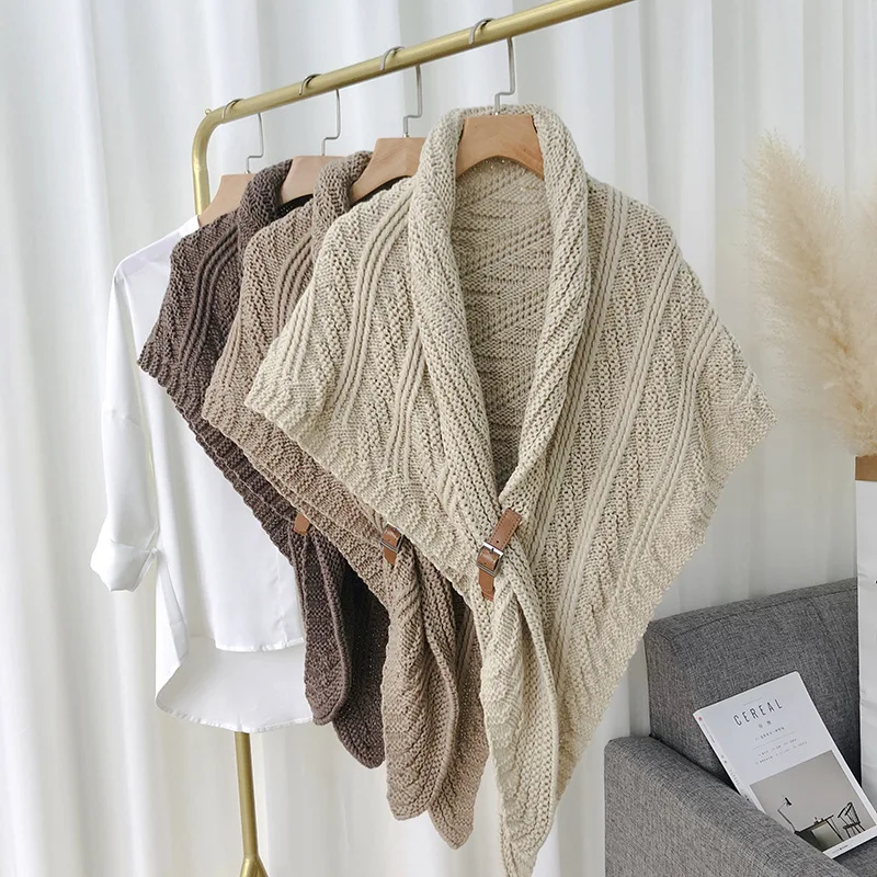 Versatile Knit Scarf with Tassel for Women's Autumn and Winter Wear Thickened Triangle Cape Coat with Fur Collar
Versatile Knit Scarf with Tassel for Women's Autumn and Winter Wear Thickened Triangle Cape Coat with Fur Collar