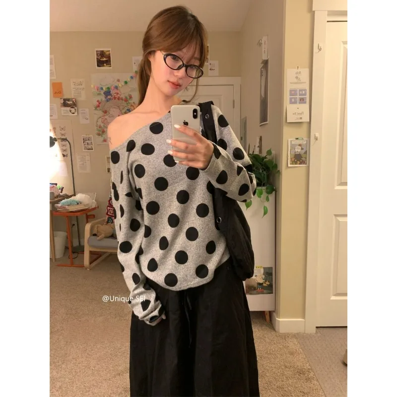 Elegant Slim Lazy Artistic Trendy Printed Loose Round Neck Pullover Slanted Shoulder T-shirt Spring Autumn Long Sleeved Top
Elegant Slim Lazy Artistic Trendy Printed Loose Round Neck Pullover Slanted Shoulder T-shirt Spring Autumn Long Sleeved Top