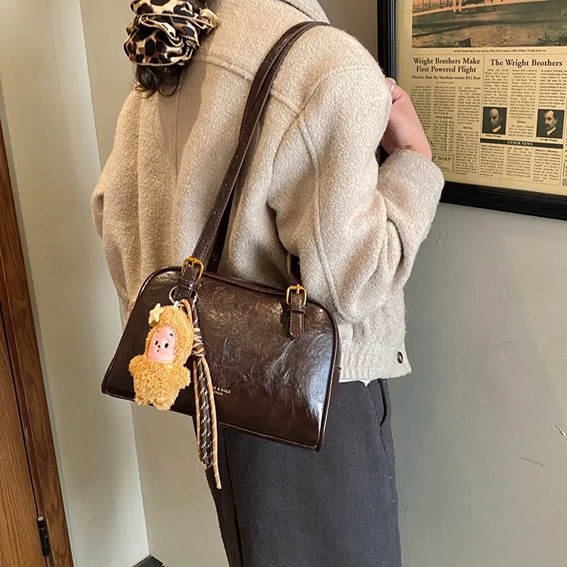 Элегантный женский клатч в стиле Парижа, винтажный кожаный мини-кошелек, шикарный аксессуар для ночей суперзвезды
Элегантный женский клатч в стиле Парижа, винтажный кожаный мини-кошелек, шикарный аксессуар для ночей суперзвезды