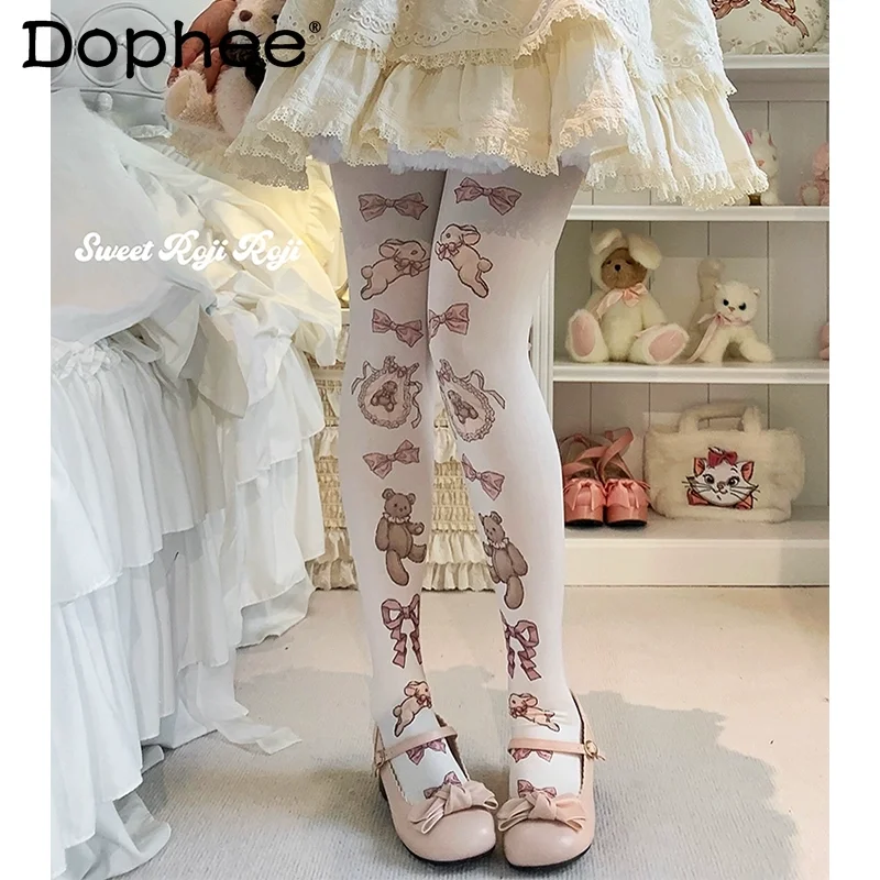 Японские оригинальные милые колготки в стиле Лолиты с героями мультфильмов для девочек, осенние новые бархатные колготки с принтом
Японские оригинальные милые колготки в стиле Лолиты с героями мультфильмов для девочек, осенние новые бархатные колготки с принтом