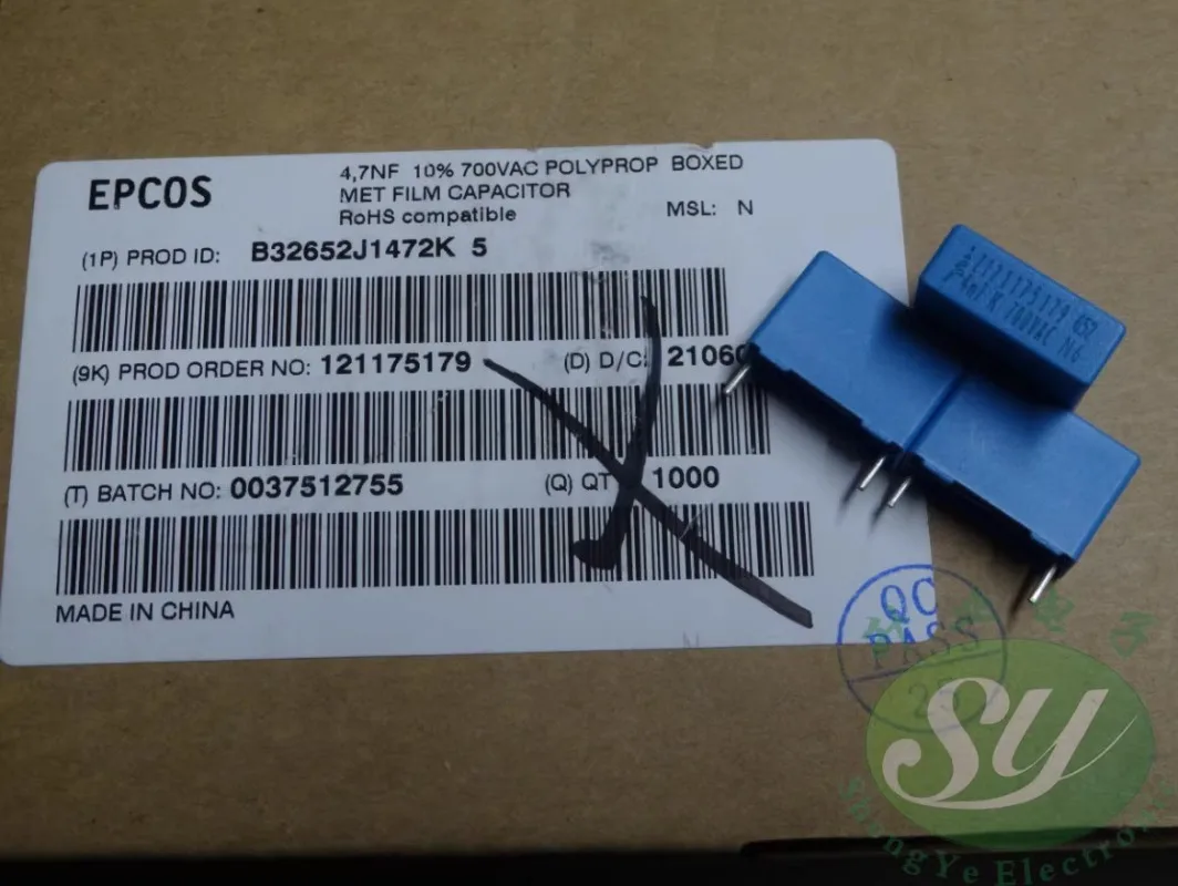 5PCS EPCOS 0.0047uf/700vAC 4.7nf 4n7 4700pf 472 New film capacitor 15MM B32652J1472K
5PCS EPCOS 0.0047uf/700vAC 4.7nf 4n7 4700pf 472 New film capacitor 15MM B32652J1472K