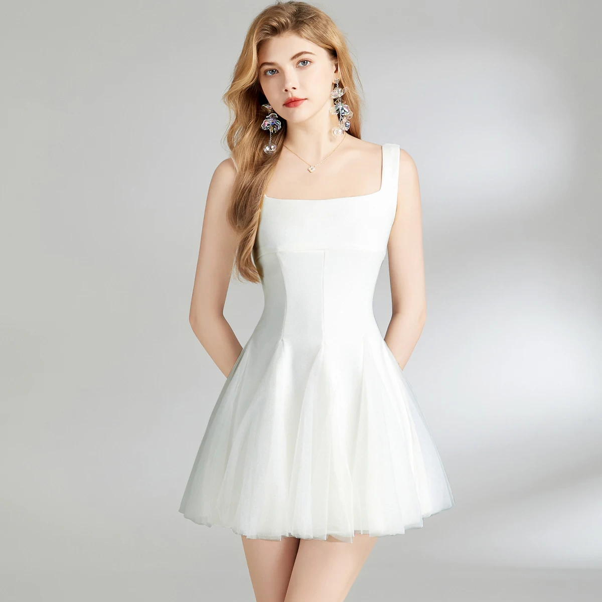Summer White Sleeveless Vest Short Dress New Fashion Women Square Collar Mesh Patchwork Sling Prom Party Ball Gown Mini Vestidos
Summer White Sleeveless Vest Short Dress New Fashion Women Square Collar Mesh Patchwork Sling Prom Party Ball Gown Mini Vestidos