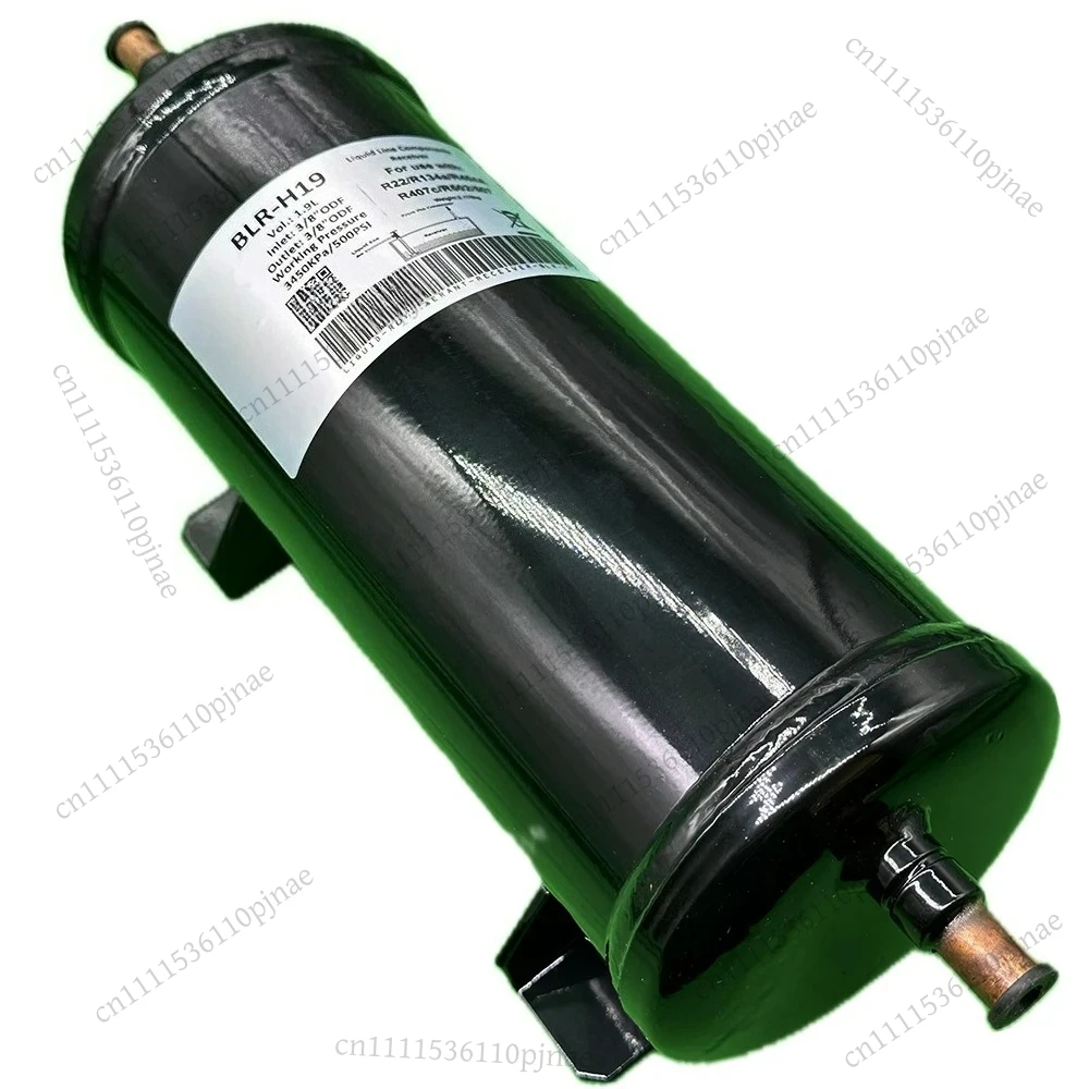 1.9 liters Low profile horizontal liquid refrigerant receiver is designed for automobile air conditioners and refrigerated truck
1.9 liters Low profile horizontal liquid refrigerant receiver is designed for automobile air conditioners and refrigerated truck