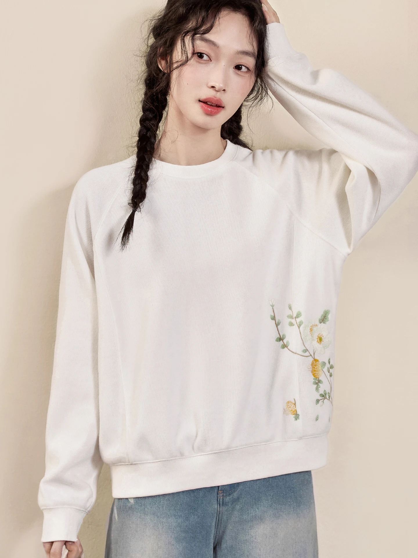 Wild Flower Moon Original National Sle Embroidered Loose Fit round Ne Knitted Casual Top Women's Hoodie Cotton Polyester
Wild Flower Moon Original National Sle Embroidered Loose Fit round Ne Knitted Casual Top Women's Hoodie Cotton Polyester