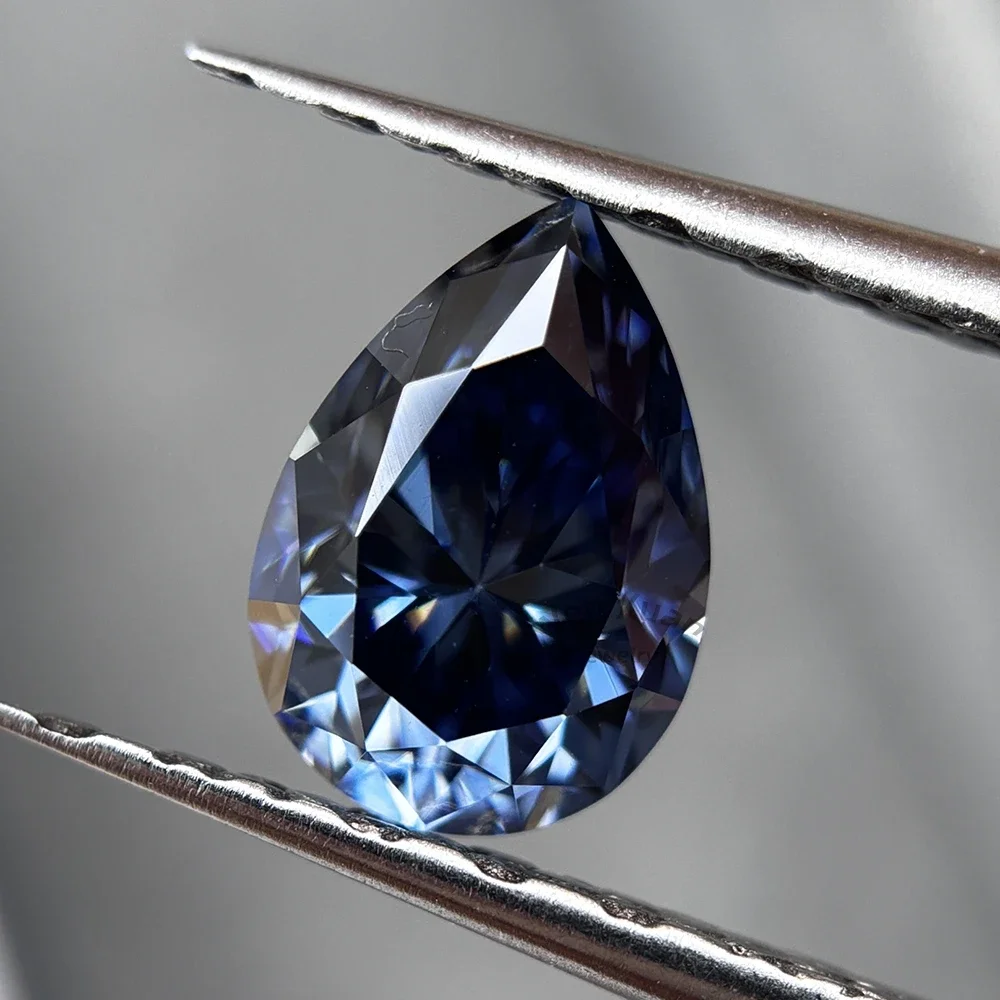 Pear Cut Bright Vivid Blue Color VVS1 Loose Moissanite Stone Gemstone 4x6-9x13mm 0.5-5ct Real jewelry GRA Certificate
Pear Cut Bright Vivid Blue Color VVS1 Loose Moissanite Stone Gemstone 4x6-9x13mm 0.5-5ct Real jewelry GRA Certificate