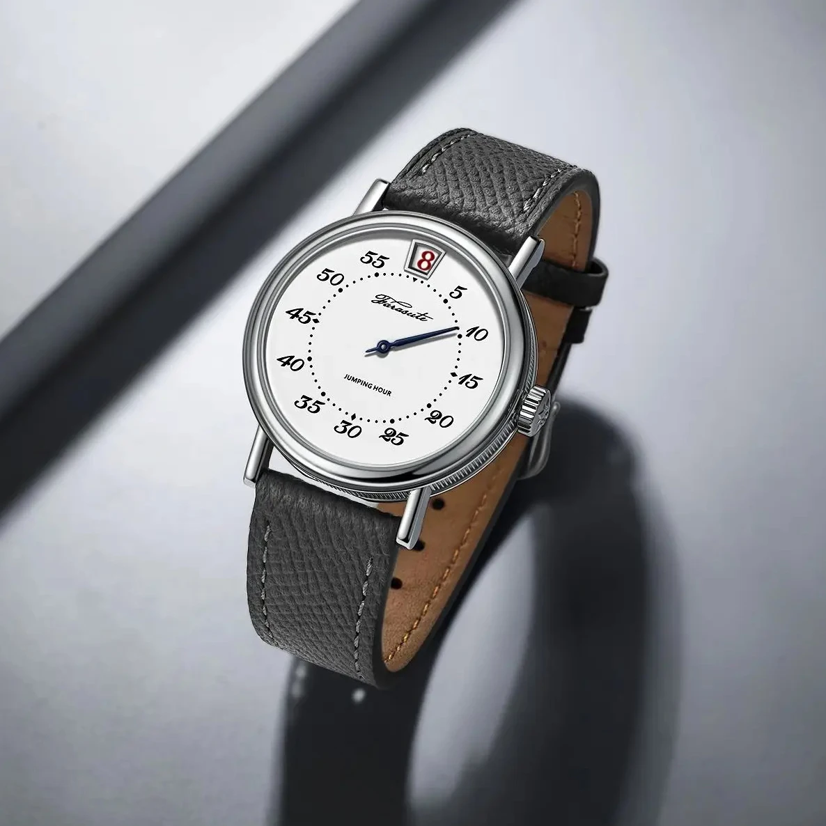 FARASUTE мужские автоматические часы 38 мм Jump Hour механические наручные часы с сапфировым стеклом 3ATM водонепроницаемый кожаный ремешок
FARASUTE мужские автоматические часы 38 мм Jump Hour механические наручные часы с сапфировым стеклом 3ATM водонепроницаемый кожаный ремешок