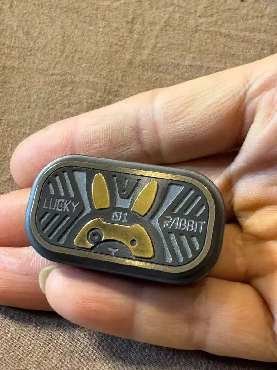 01 Promotion Body Zirconium Alloy Patch White Copper Material EDC Decompression Toy
01 Promotion Body Zirconium Alloy Patch White Copper Material EDC Decompression Toy