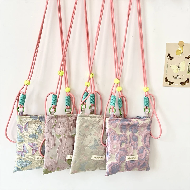 Fashion Oil Painting Women's Mobile Phone Bag Rose Butterfly Embroidery Print Crossbody Bag Children's Bag Portable Storage Bags
Fashion Oil Painting Women's Mobile Phone Bag Rose Butterfly Embroidery Print Crossbody Bag Children's Bag Portable Storage Bags