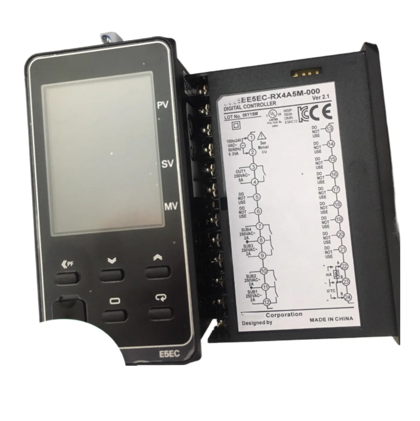 New original genuine temperature controller E5EC-RR1ASM-836
New original genuine temperature controller E5EC-RR1ASM-836