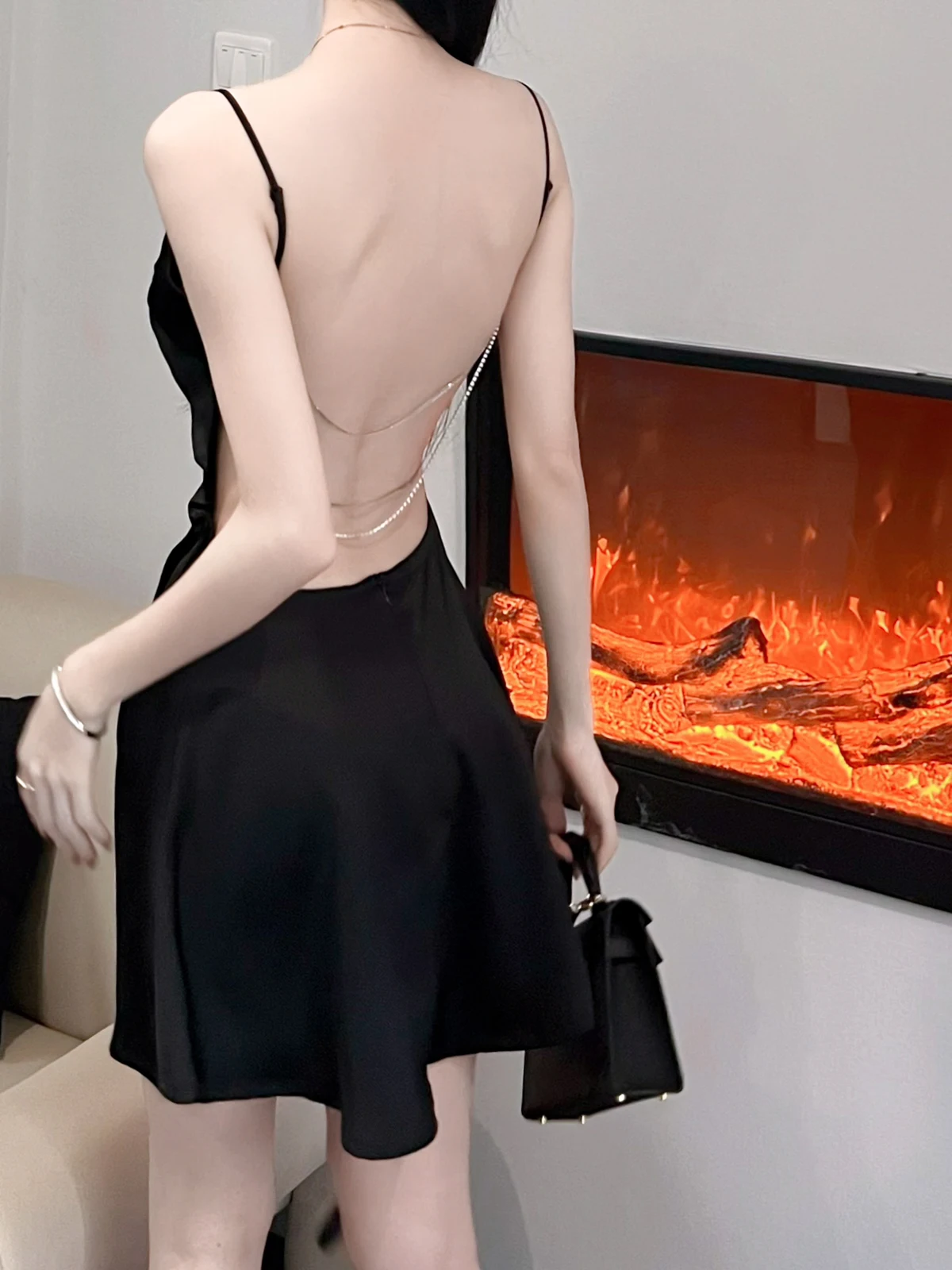 Sexy Bal Strap Dr Women's New 2025 Bla Ele Lady Evening Gown High Waist Korean Satin A-Line Skirt Zipper Closure
Sexy Bal Strap Dr Women's New 2025 Bla Ele Lady Evening Gown High Waist Korean Satin A-Line Skirt Zipper Closure