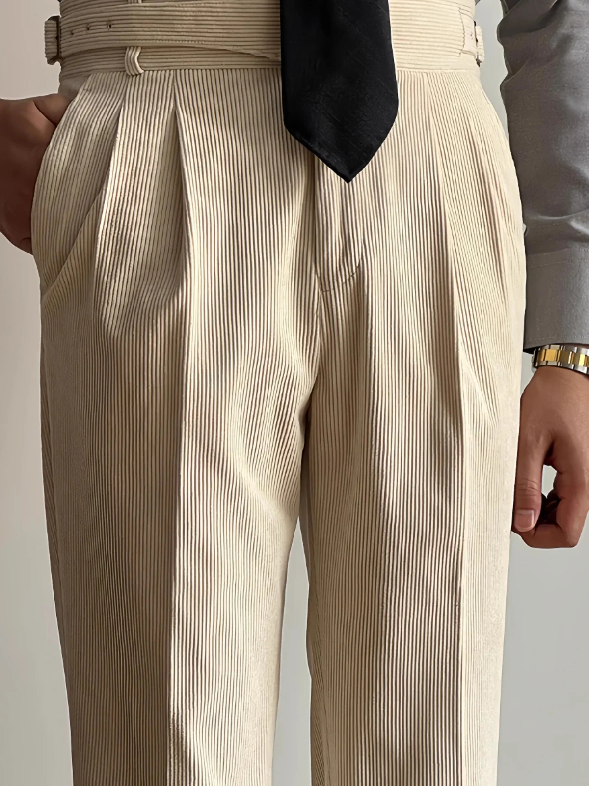 Retro Corduroy High Waist Men's Casual Trousers Autumn Winter Draping Suit Pants Versatile Youthful Style Straight Leg Long P...
Retro Corduroy High Waist Men's Casual Trousers Autumn Winter Draping Suit Pants Versatile Youthful Style Straight Leg Long P...