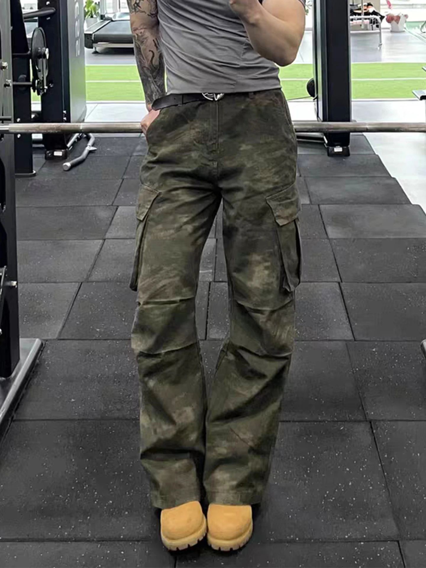 Мужские повседневные брюки в стиле американского ретро, свободные, плиссированные, с камуфляжным принтом тай-дай, в стиле парашютчика, для активного отдыха и работы
Мужские повседневные брюки в стиле американского ретро, свободные, плиссированные, с камуфляжным принтом тай-дай, в стиле парашютчика, для активного отдыха и работы