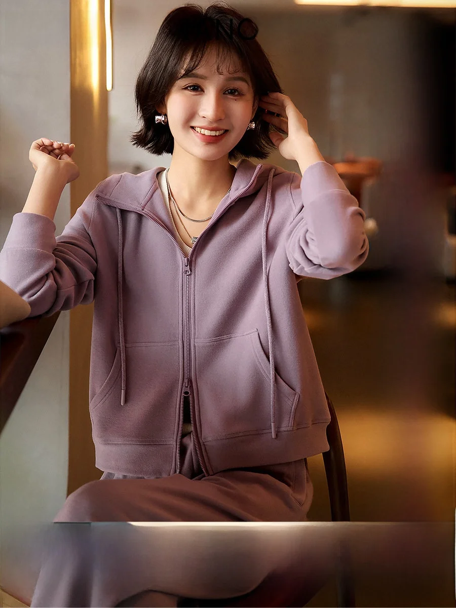 Fashionable Silk Wool Blend Hoodie And Wide Leg Pants Set for Women Comfortable Casual Outfit Two Piece Set by Xhange
Fashionable Silk Wool Blend Hoodie And Wide Leg Pants Set for Women Comfortable Casual Outfit Two Piece Set by Xhange