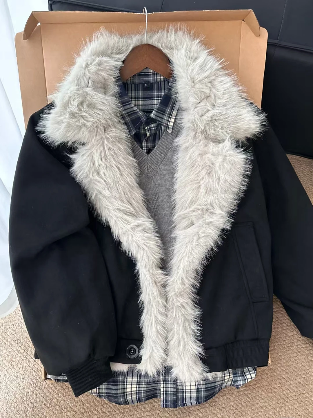 Bla ort Thiened Cotton Jaet for Men Winter Warm Quilted Coat with Fur Collar American Deconstructed Sle Youth Casual
Bla ort Thiened Cotton Jaet for Men Winter Warm Quilted Coat with Fur Collar American Deconstructed Sle Youth Casual