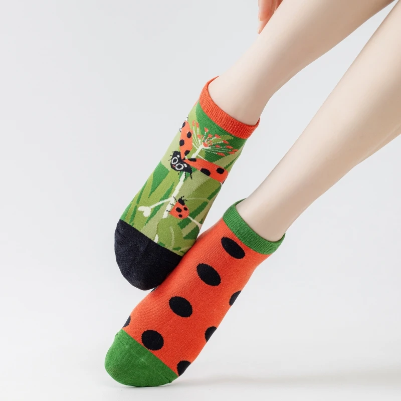 1 Pair Novelty Fashion Ladybug Short Socks, Trend AB Style,Comfortable Personalized Wearing,Suit In Summer
1 Pair Novelty Fashion Ladybug Short Socks, Trend AB Style,Comfortable Personalized Wearing,Suit In Summer