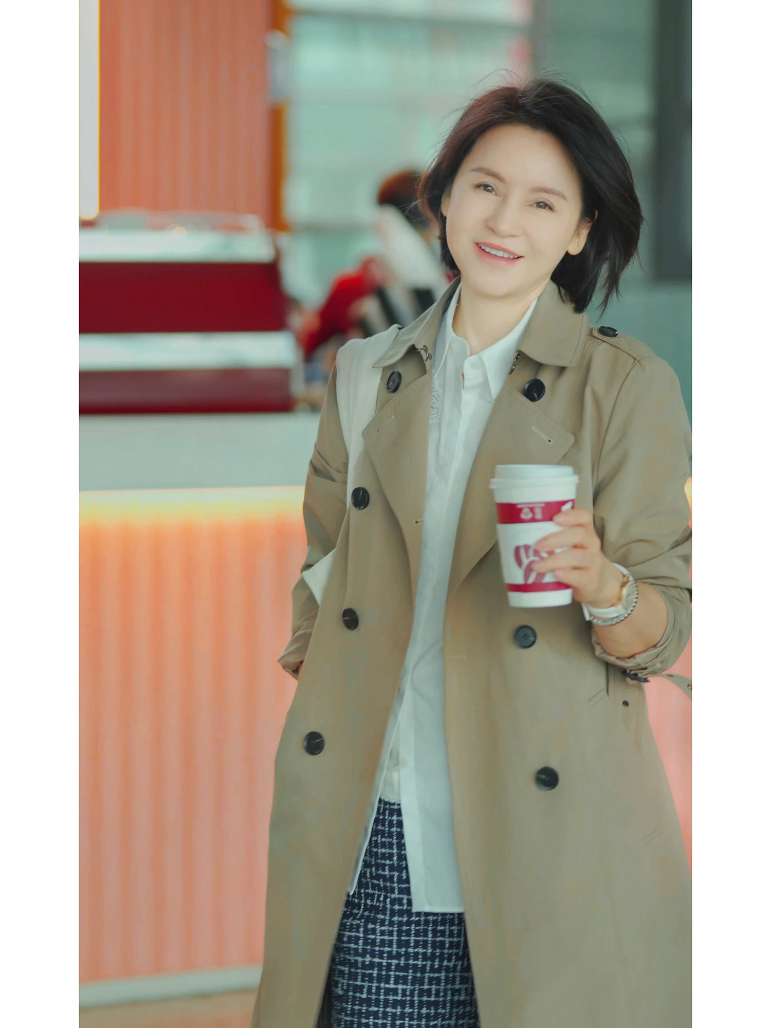 Женский двубортный тренч Capricorn YaDan из ветрозащитной ткани с поясом на талии, универсальный, для ранней весны, с длинными рукавами
Женский двубортный тренч Capricorn YaDan из ветрозащитной ткани с поясом на талии, универсальный, для ранней весны, с длинными рукавами